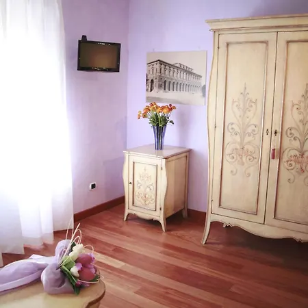 Oda ve Kahvaltı Relais Ristori 2*