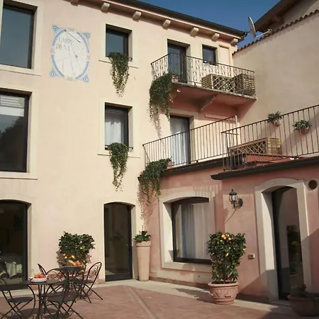 Oda ve Kahvaltı Relais Ristori